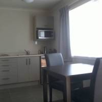 Arena Court Motor Lodge 