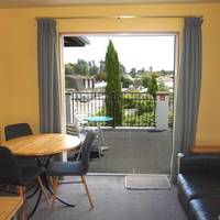 Beachside Villas Motel 