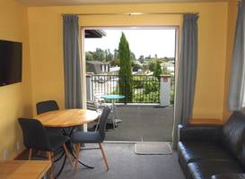 Beachside Villas Motel 
