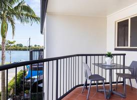 River Sands Apartments