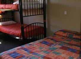 Tiki Lodge Backpackers 