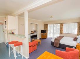 Parklands Motor Lodge 
