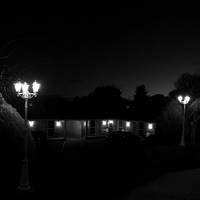 White Lanterns Motel