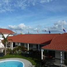 Summit Motor Lodge