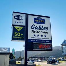 Gables Motor Lodge 