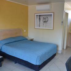 Chelsea Motor Inn