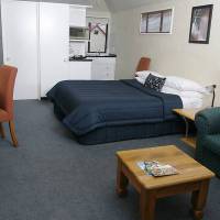Cablecourt Motel 