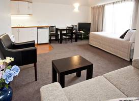 Cablecourt Motel 
