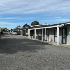 Willowbank Motel 