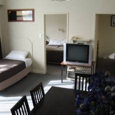 Garden Motel 