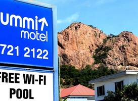 Summit Motel