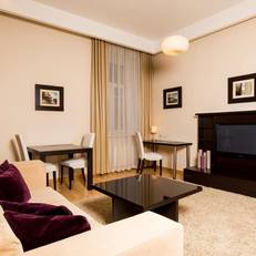 Senator Apartments Executive Court 
