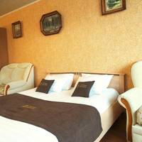 InnDays Deluxe Apartments