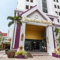 Ayothaya Riverside Hotel 