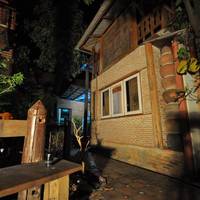 Ayutthaya Bouchic Hostel 
