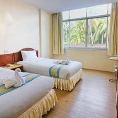 Chumphon Gardens Hotel 