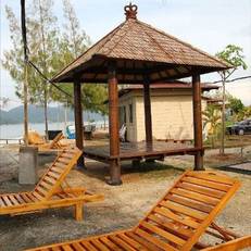 Coral Fishing Resort 