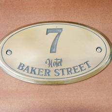 Отель Baker Street 