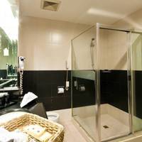 Pearl Garden Hotel 