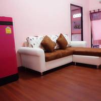Ponlaan Apartment 