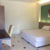 The Rich Hotel 