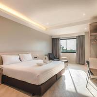 The Rich Hotel 