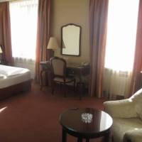 Ar Nuvo Hotel 