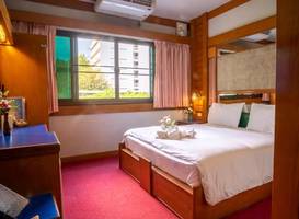 Siri Hotel 