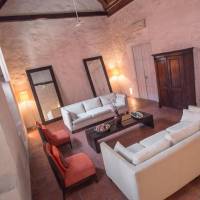 El Candil De Los Santos