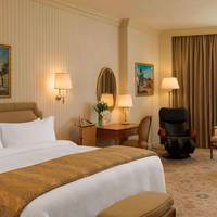 Sheraton Kuwait, A Luxury Collection Hotel 