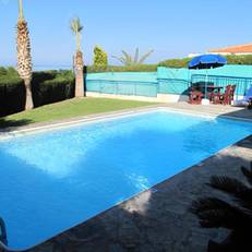 Chriseleni Latchi Villas 