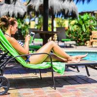 Aruba Tropic Apartments 