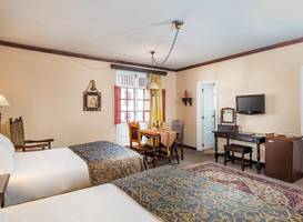 Hotel Dann Monasterio 