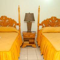 Jamaica Tamboo Resort 