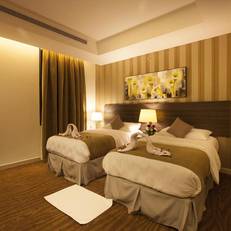 Watheer Hotel Suite 