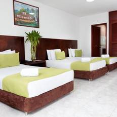 Hotel Granada Real 