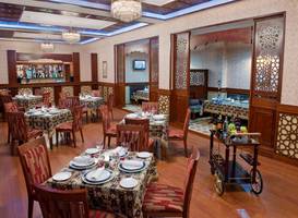 Ramada Plaza Gence 