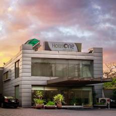Hotel One The Mall 