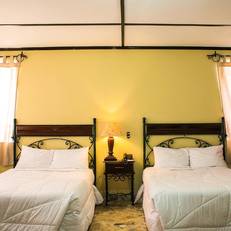 Hotel Santa Elena 
