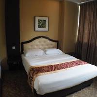 Broadway Hotel 