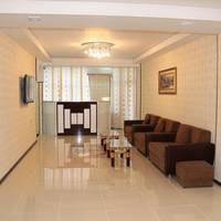 Avand Hotel 