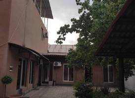 Areg Hotel 