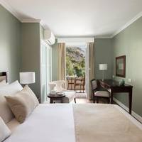 Rock Hotel 
