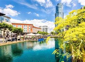 Holiday Inn Express Portsmouth Gunwharf Quays 