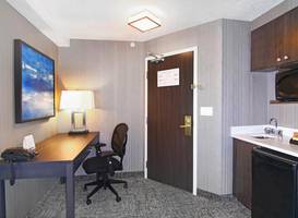 Holiday Inn Express Calgary 