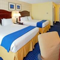 Holiday Inn Express San Antonio Sea World 