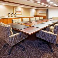 Holiday Inn Bloomington Airport 