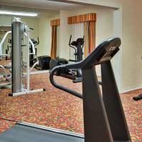 Holiday Inn Express Flint-Campus Area 