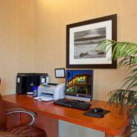 Holiday Inn Express Newport Beach 