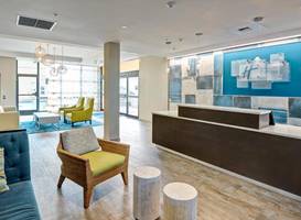 Holiday Inn Express Newport Beach 